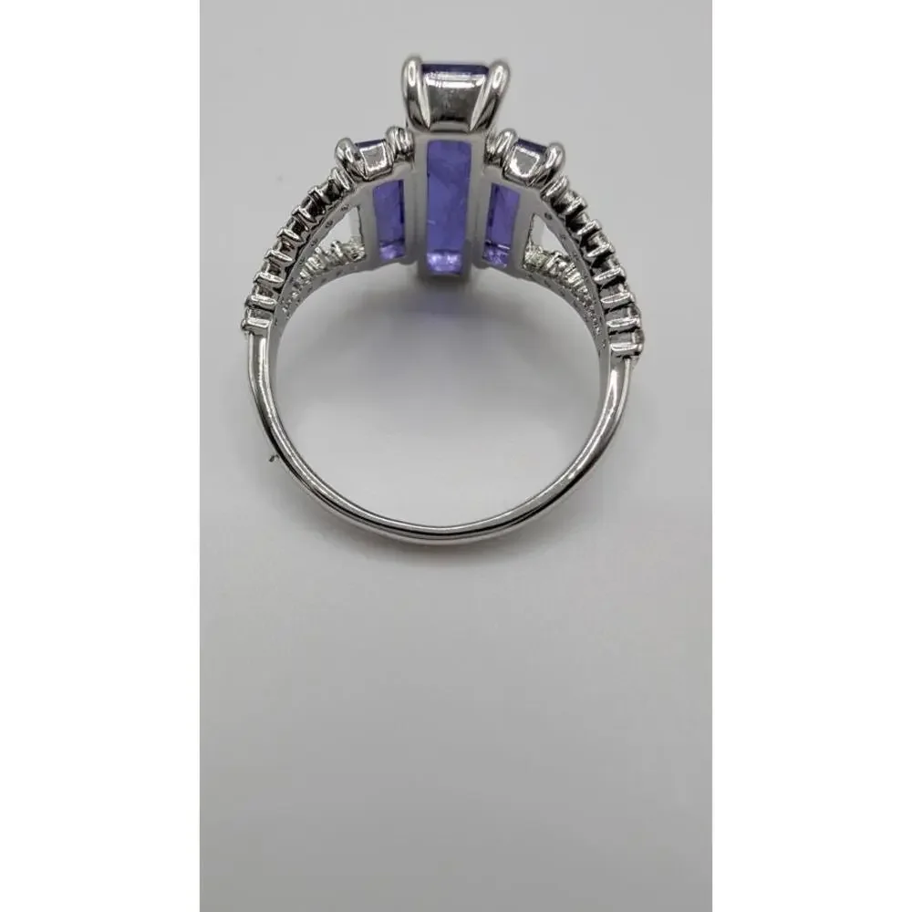 Elegant Purple Gemstone Silver Ring Size 9